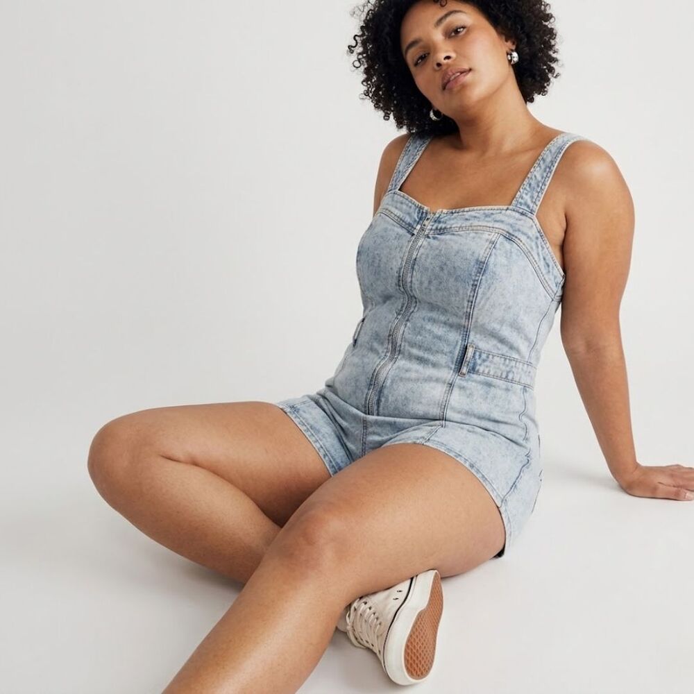 Free People We The Free CRVY Lady of the Hour Light Denim Romper US 32 Large